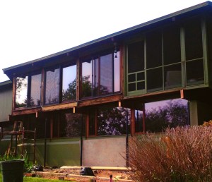 This photograph shows our Norwalk project with the decking and girders fully removed except for the beam ends which at this stage still support the cantilevered floor. From this point the floor is supported by jacks on either side of the girder ends and the approximately two foot remaining beam sections can be easily removed. 